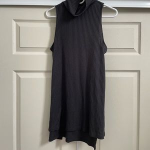 BP Mock Turtle Neck Sleeveless Top - L